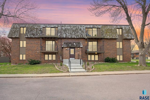 3704 S  Terry Ave #201, Sioux Falls, SD 57106