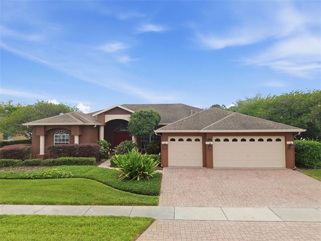 915 Vista Verde Ln, Ruskin, FL 33573