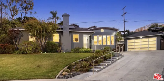 6040 W  76th Pl, Los Angeles, CA 90045