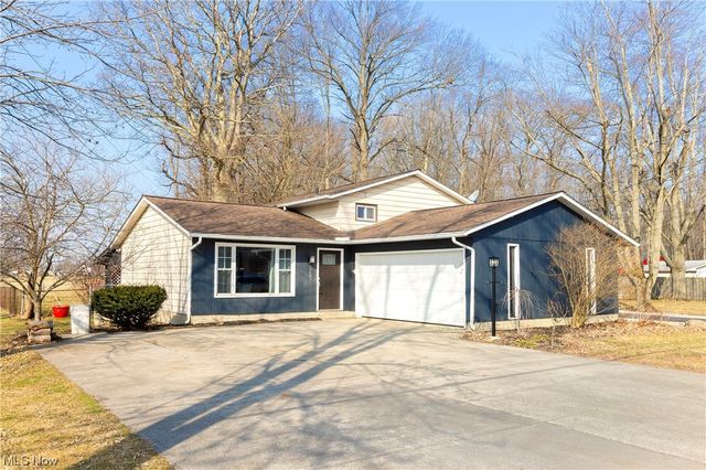 5682 Olive Ave, North Ridgeville, OH 44039