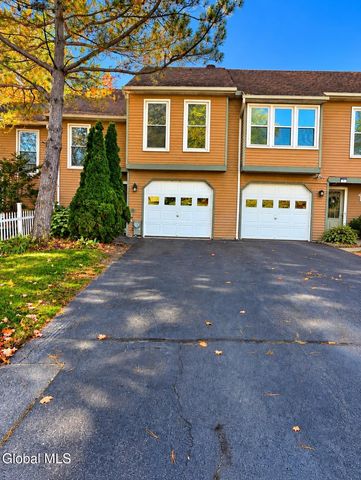 3 Kimberly Court, Clifton Park, NY 12065