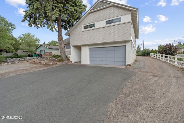 2490 W  Moana Ln, Reno, NV 89509