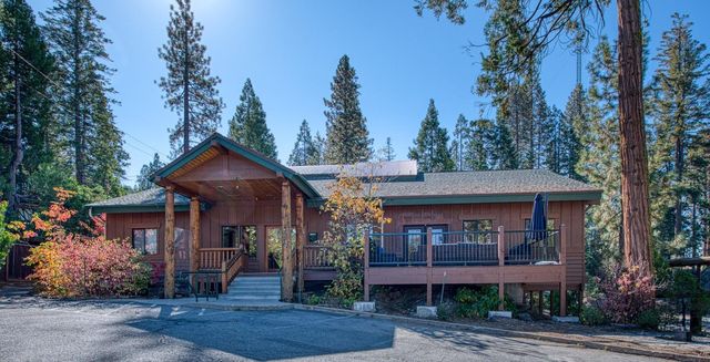 41441 Tollhouse Rd, Shaver Lake, CA 93664