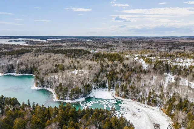 52 Atlantic Quarry Road, Tenants Harbor, ME 04860