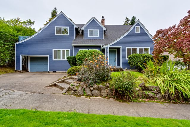 2062 Orchard St, Eugene, OR 97403