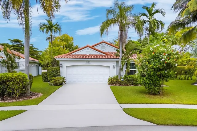 1181 NW 173rd Ave, Pembroke Pines, FL 33029