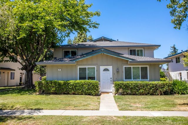 325 N  3rd St #2, Campbell, CA 95008