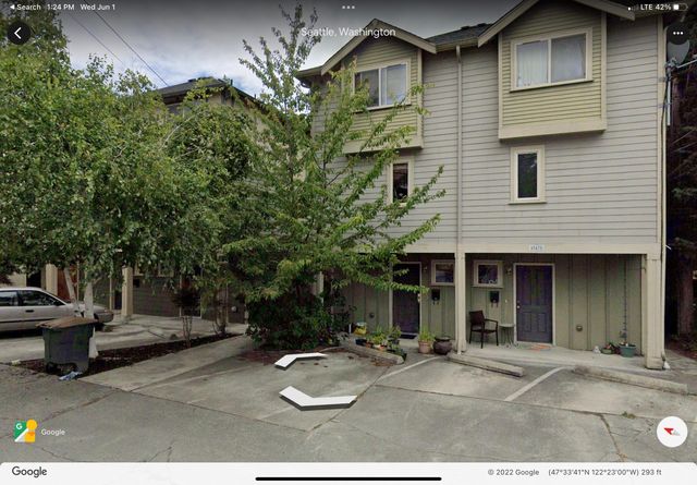 4547B 40th Ave  SW, Seattle, WA 98116