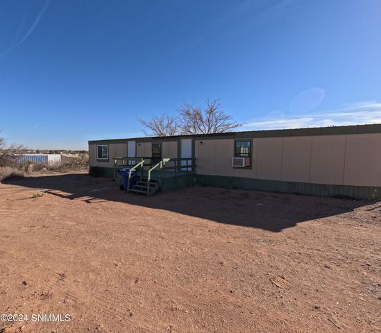 429 Paseo Real Dr, Chaparral, NM 88081