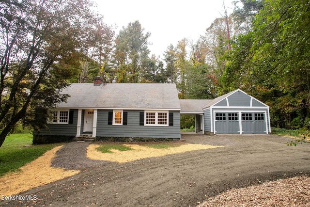 113 Hillsdale Rd, South Egremont, MA 01258
