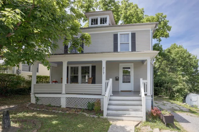 317 Massie St, Lexington, VA 24450