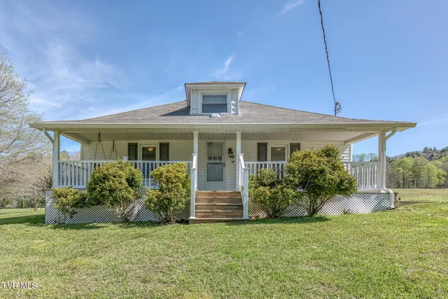 1650 Sluder Rd, Shady Valley, TN 37688