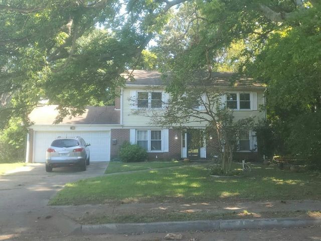 14 Claymore Dr, Hampton, VA 23669