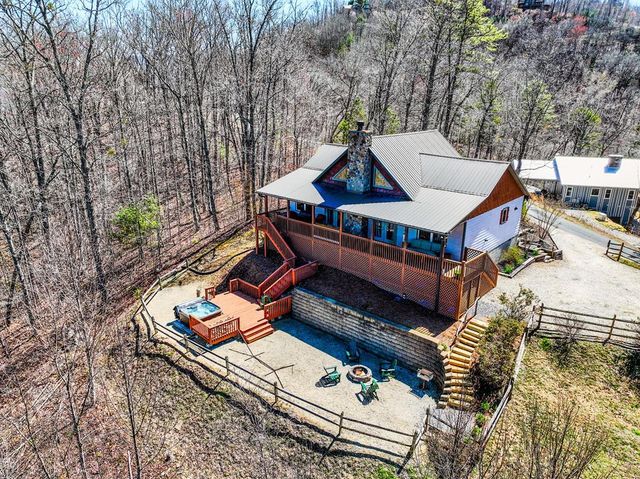 230 Look Out Point, Bryson City, NC 28713