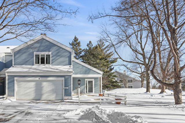 9 Winterberry Trl, Madison, WI 53717