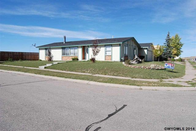 300 Wright Way, Evanston, WY - 3 Bed, 2 Bath Single-Family ...