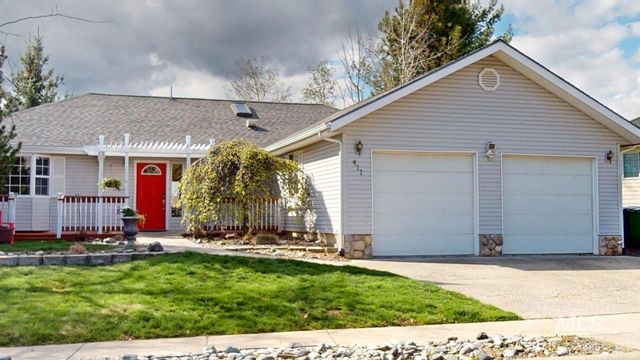 411 Harvest Dr, Moscow, ID 83843