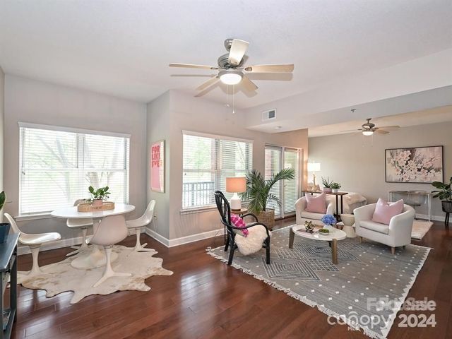 1320 Fillmore Ave #323, Charlotte, NC 28203