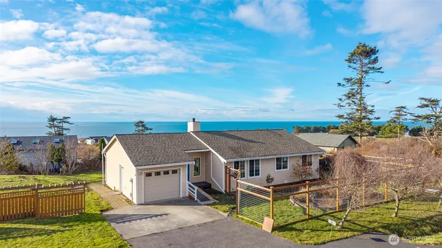 765 El Toro Street, Coupeville, WA 98239
