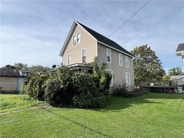 5555 State Route 982, Derry, PA 15627