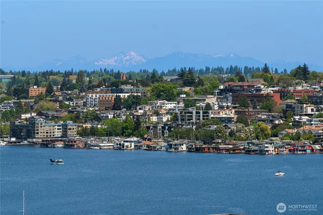 1000 Aurora Avenue N #609, Seattle, WA 98109