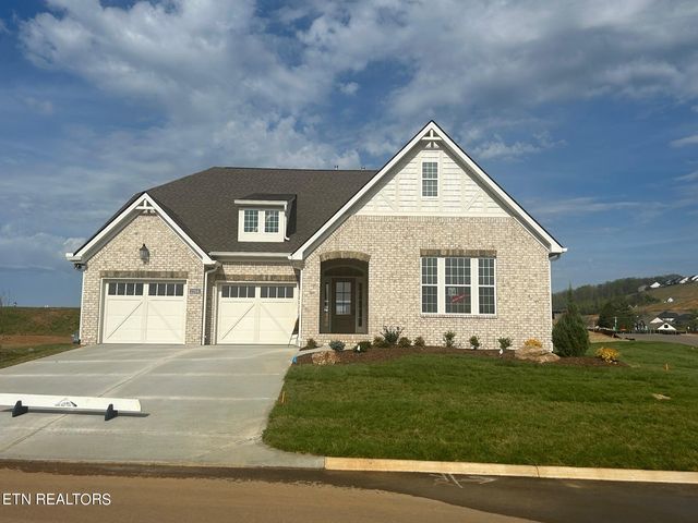 2204 Willow Leaf Ln, Knoxville, TN 37932