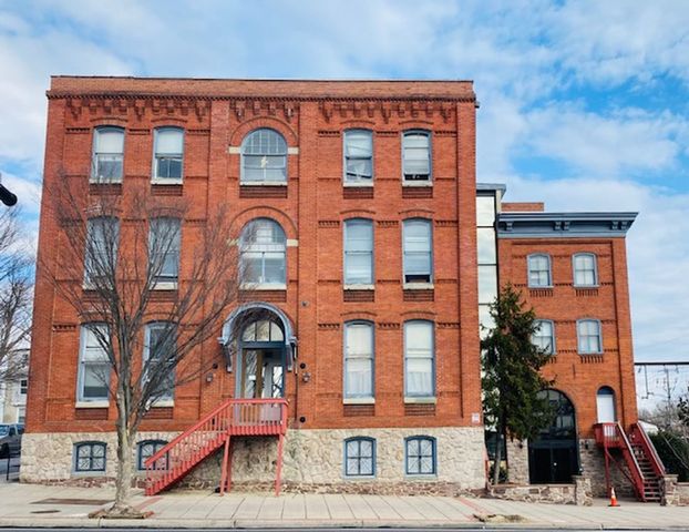 311 W  Marshall St   #401, Norristown, PA 19401