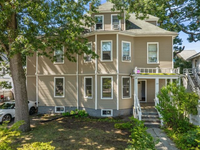 197 Blue Hills Pkwy, Milton, MA 02186