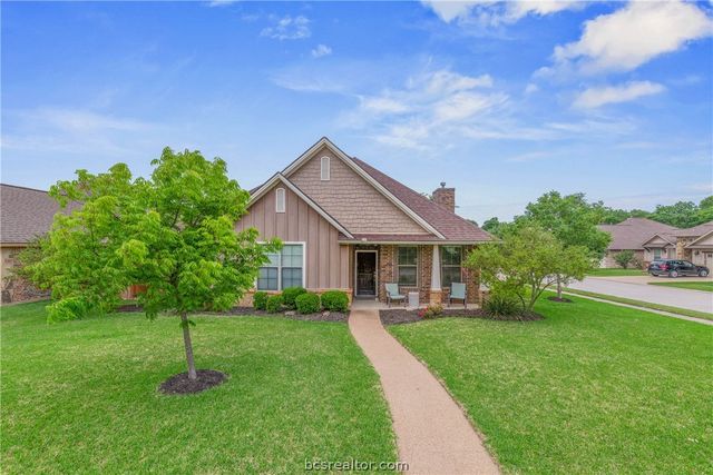 4291 Hollow Stone Dr, College Station, TX 77845