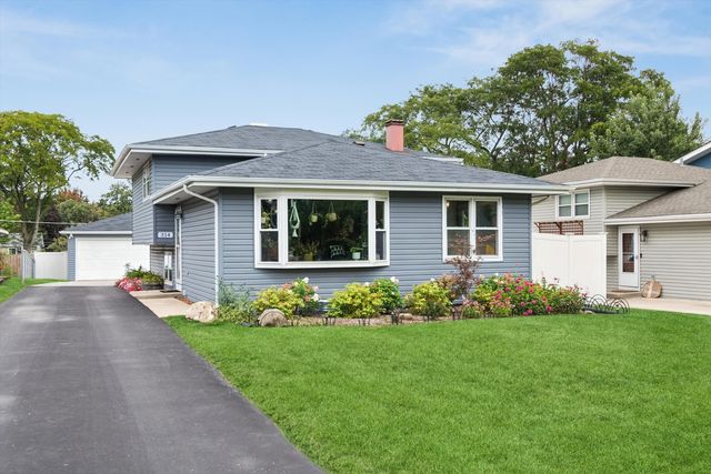 314 Highridge Rd, Lombard, IL 60148