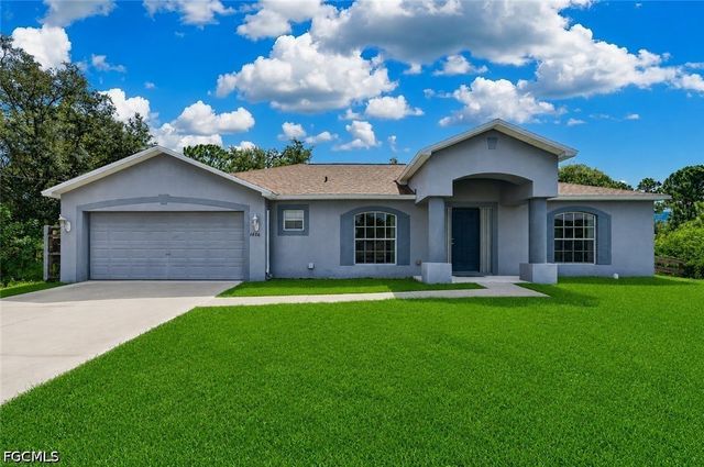 1606 Lee Ave, Lehigh Acres, FL 33972