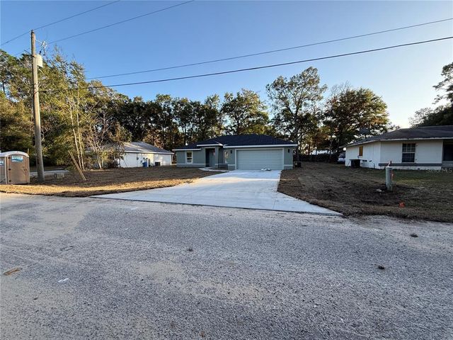 6518 NW 61st St, Ocala, FL 34482
