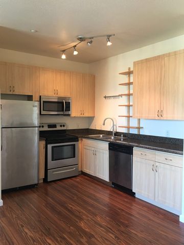 1121 40th St #1405, Emeryville, CA 94608