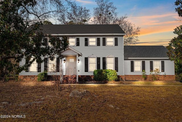 413 Lansdowne Road, Wilmington, NC 28409