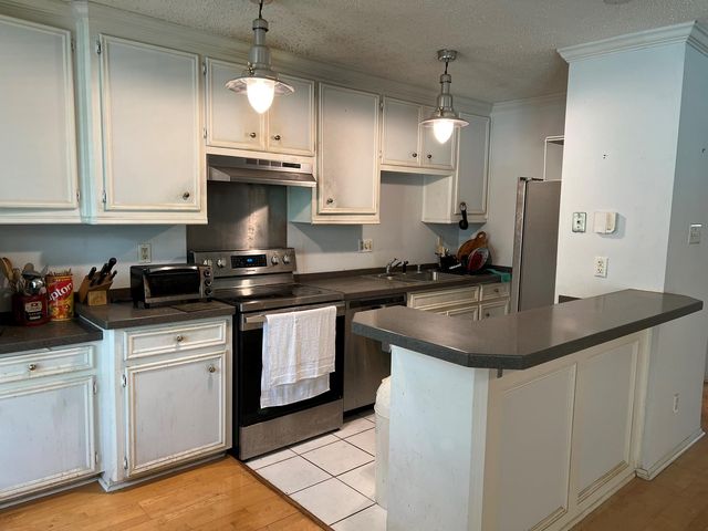 3502 Burlington St #4, Houston, TX 77006