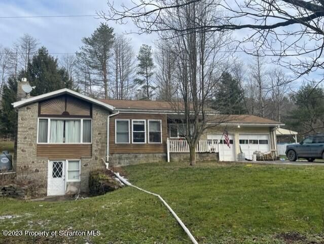 910 Tewksbury Hollow Rd, Laceyville, PA 18623