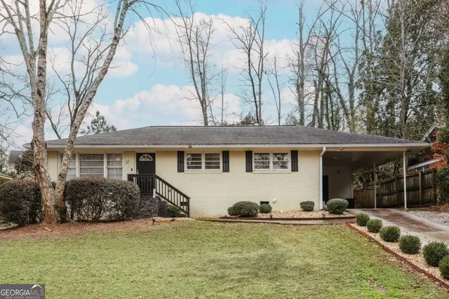 578 Woodland Hills Dr, Athens, GA 30606