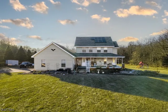 30 Lanning Rd, Blairstown, NJ 07825