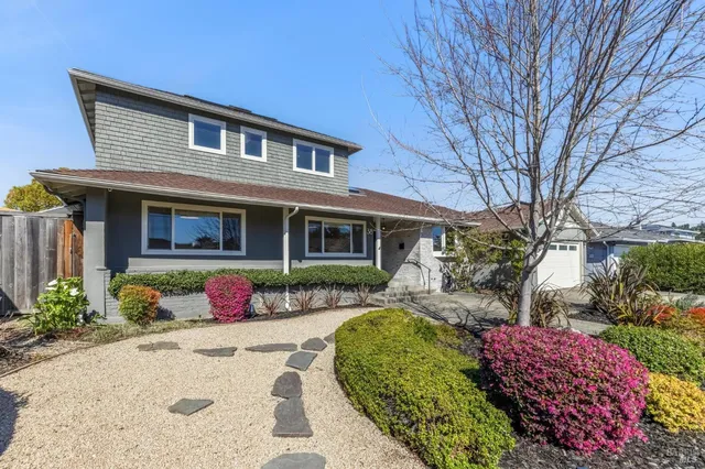 38 Cornell Avenue, Larkspur, CA 94939
