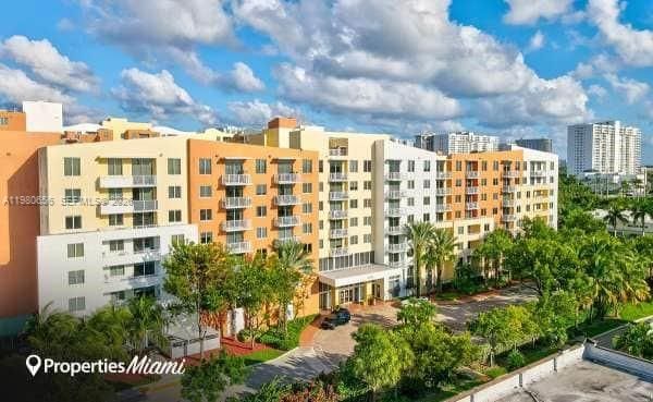 2775 NE 187th St #512, Aventura, FL 33180