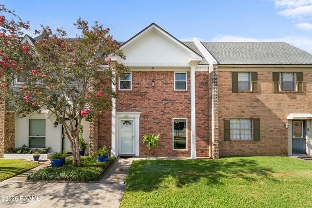 1328 Dulles Dr #B, Lafayette, LA 70506