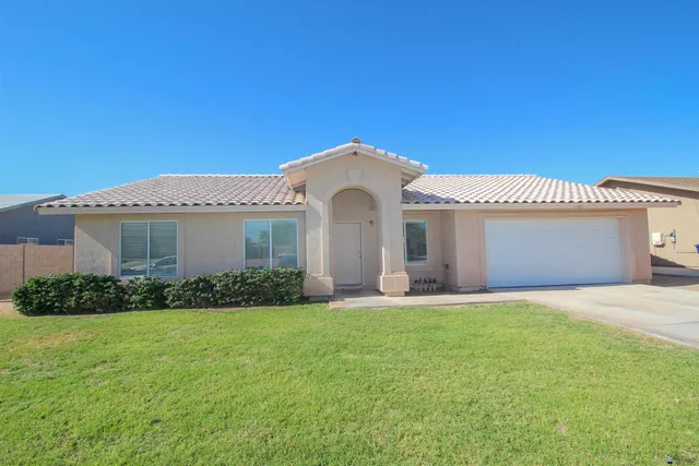 6103 E  43rd St, Yuma, AZ 85365