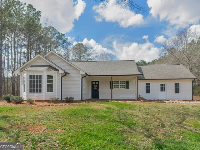 637 Hood Rd, Concord, GA 30206