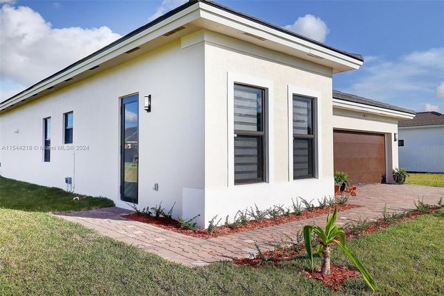30837 SW 193rd Ave, Homestead, FL 33030