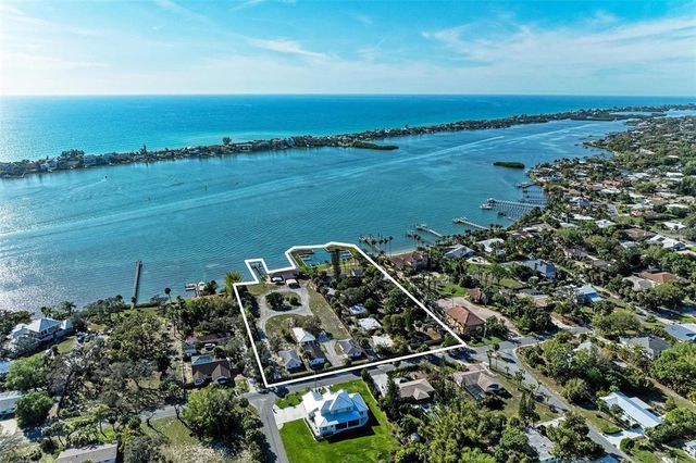 1645 & 1649 Bayshore Rd #1, Nokomis, FL 34275
