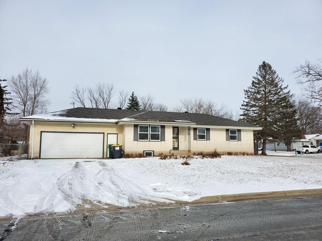 1500 72nd Ave N, Brooklyn Center, MN 55430