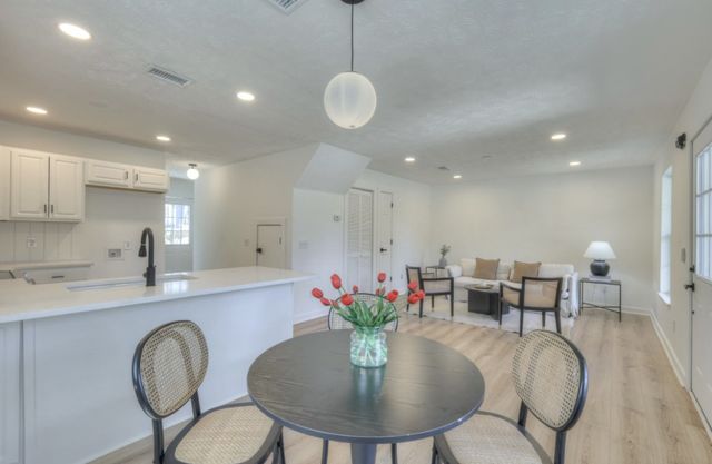 406 S  University St, Murfreesboro, TN 37130