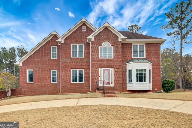225 Butterfield Ln, Fayetteville, GA 30214