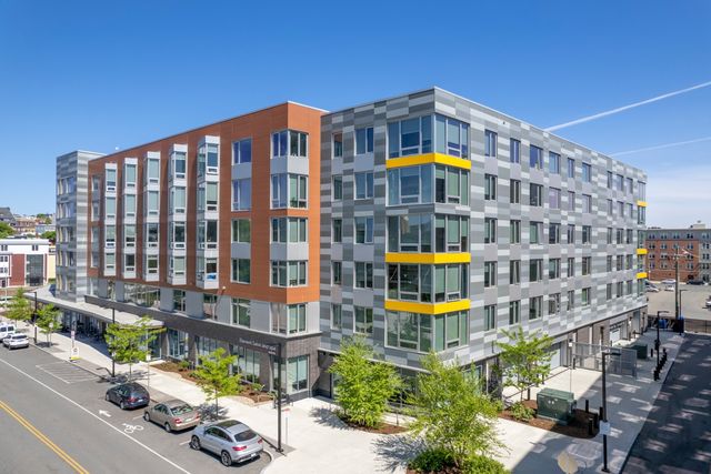50 Hood Park Dr #539, Charlestown, MA 02129