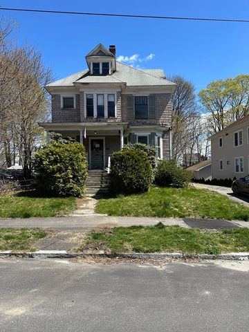 23 Henshaw St, Worcester, MA 01603